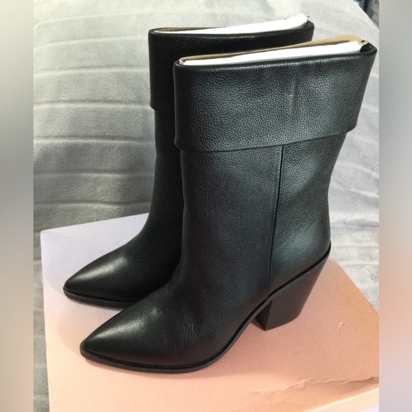 Lisa Vicky Shoes - Lisa Vicky MAE-V Soft Tumble Leather Heeled Boots Size 8.5
